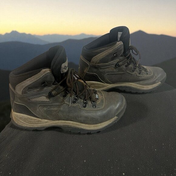 Columbia Womens Newton Ridge Plus Waterproof Hiking Trail Walking Boot Size 8.5 - Picture 1 of 6